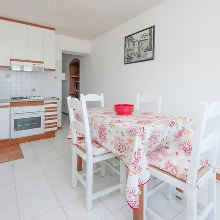 Apartman Amazing In Front Of The Riva Trigoso