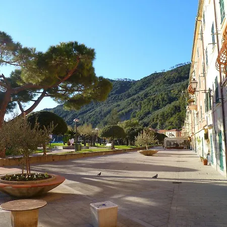 Amazing In Front Of The Apartment Riva Trigoso